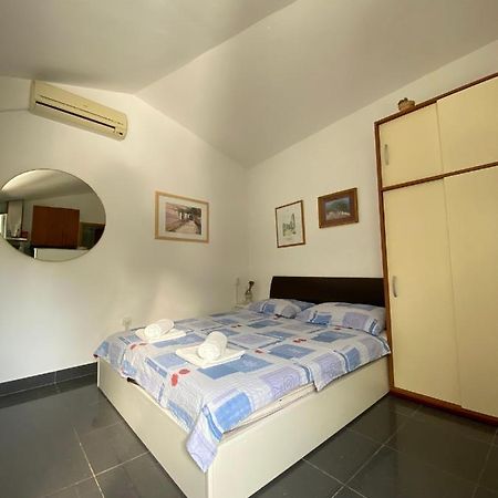 Apartmani Sara Omišalj Εξωτερικό φωτογραφία