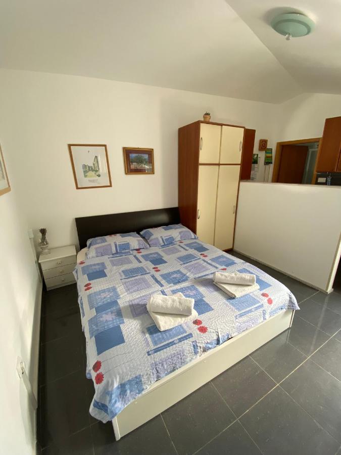 Apartmani Sara Omišalj Εξωτερικό φωτογραφία